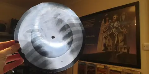 How ‘Bone Music’ Smuggled Western Hits to Soviet Listeners on X-Rays